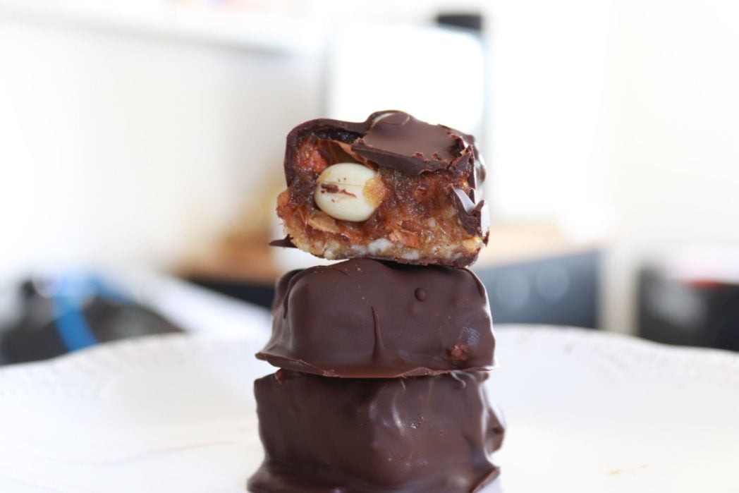 Vegan Raw Snickers Bar Recipe