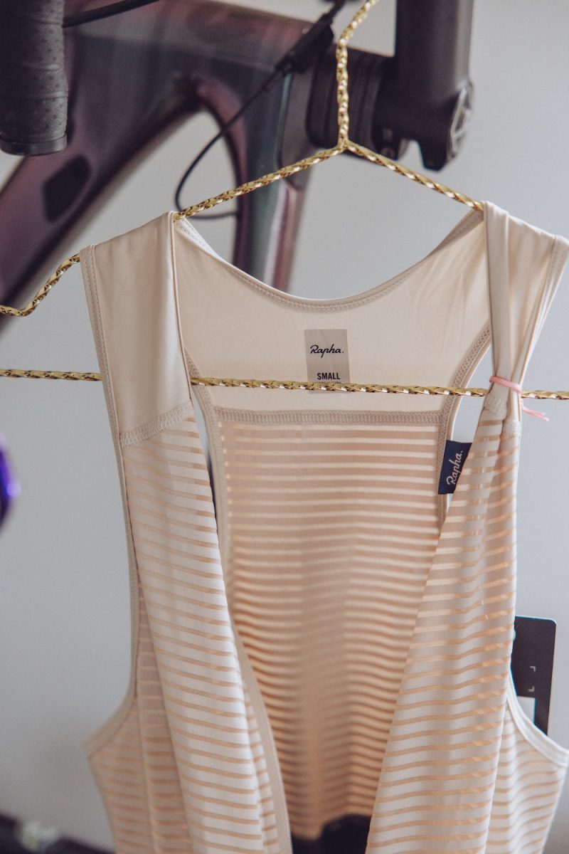 Women's Bib Shorts vs Shorts For Cycling keep it simpElle