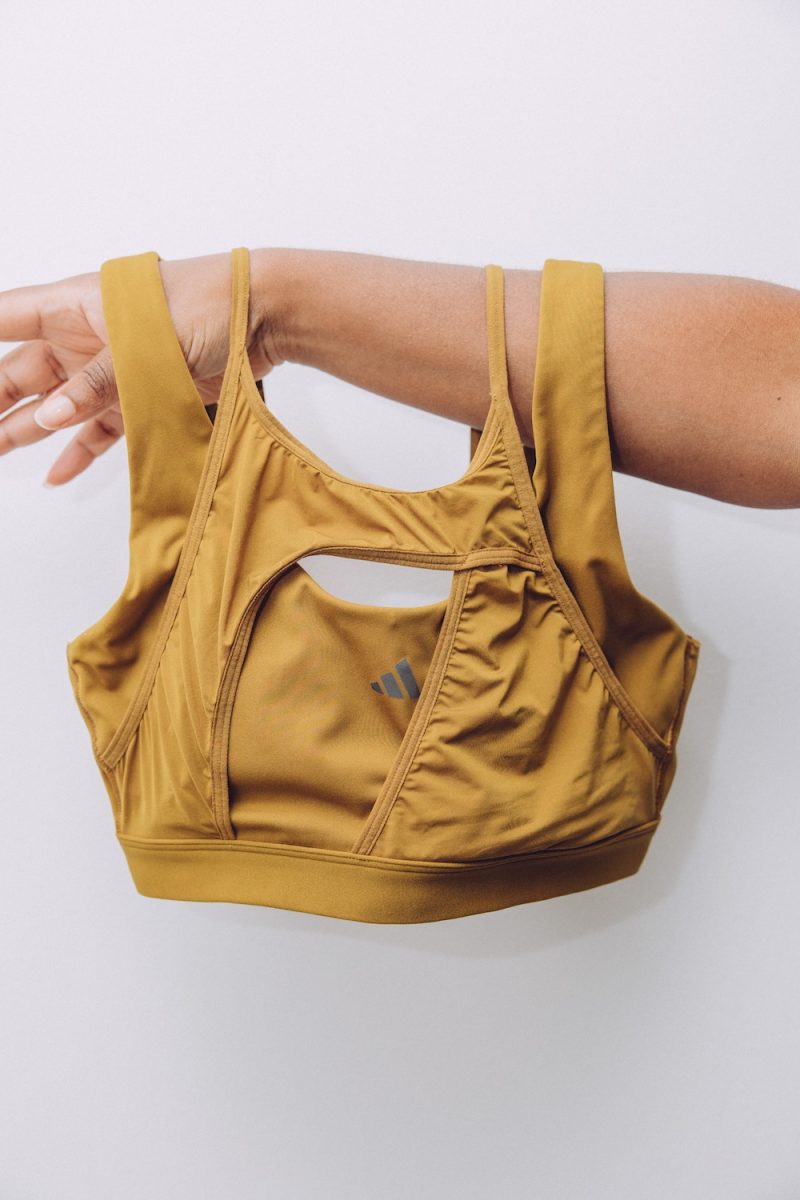 How To Wear A Sports Bra & Choose The Perfect Fit keep it simpElle