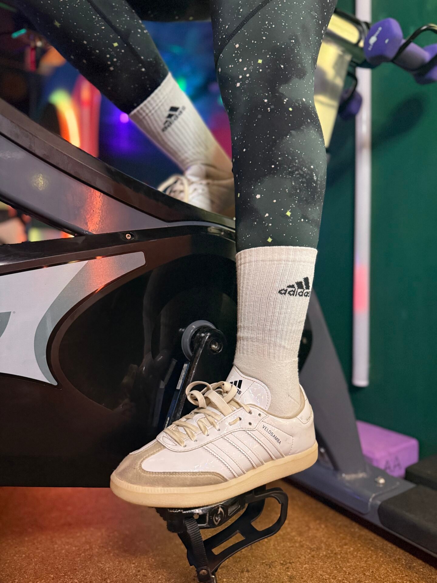 30+ Christmas Songs For Indoor Cycling [Spotify Playlist]